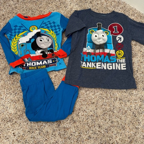 18-24 Months Thomas the Train Bundle - Picture 1 of 4